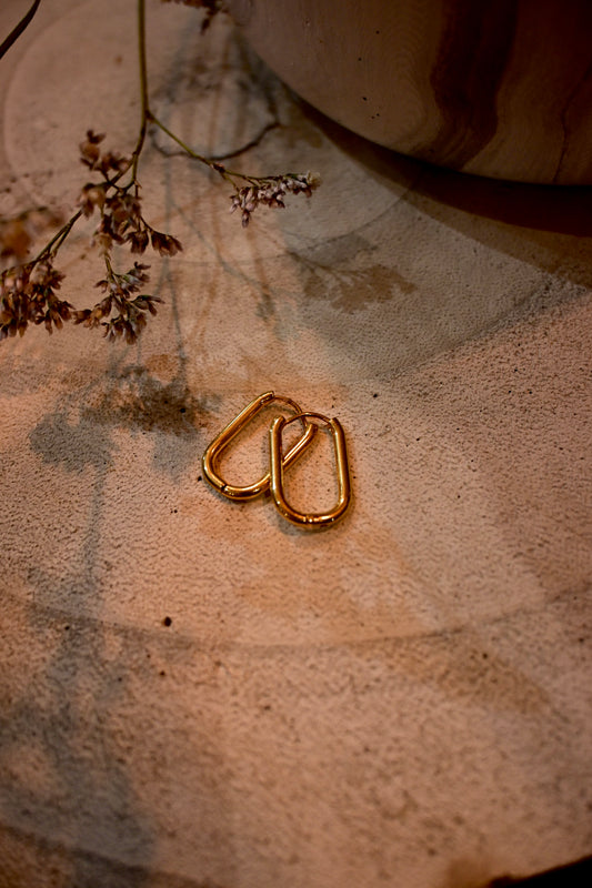 Créoles ovales dorées